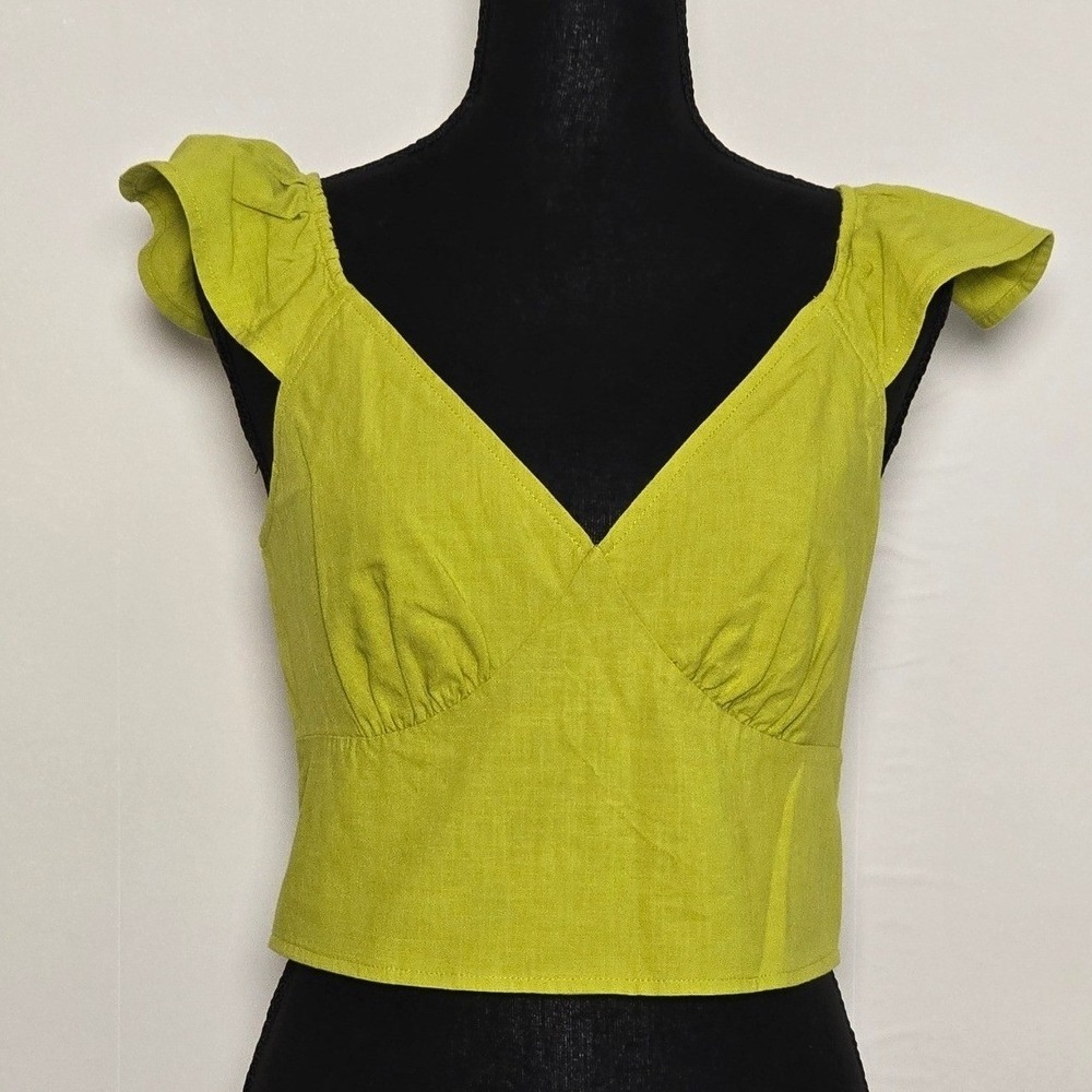 NWT A New Day Women Crop Top Medium Green Smocked milkmaid cottagecore festival